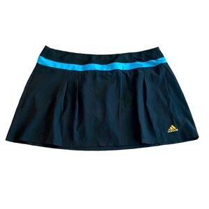 Adidas women’s black blue tennis skirt pleated athletic skort sporty size L